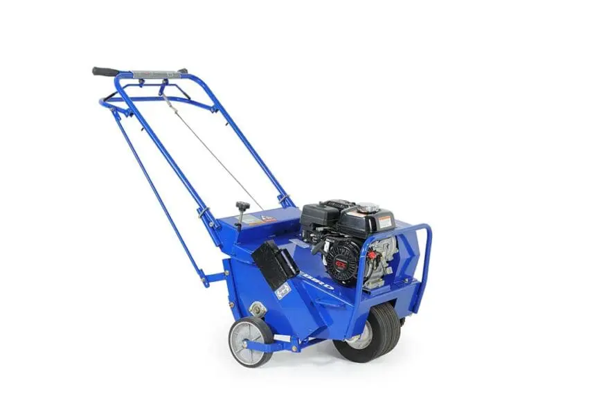19 in. BlueBird Lawn Aerator 530.